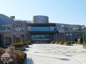 神奈川県立生命の星・地球博物館