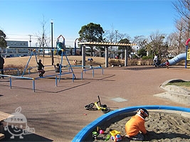 幼児遊戯広場