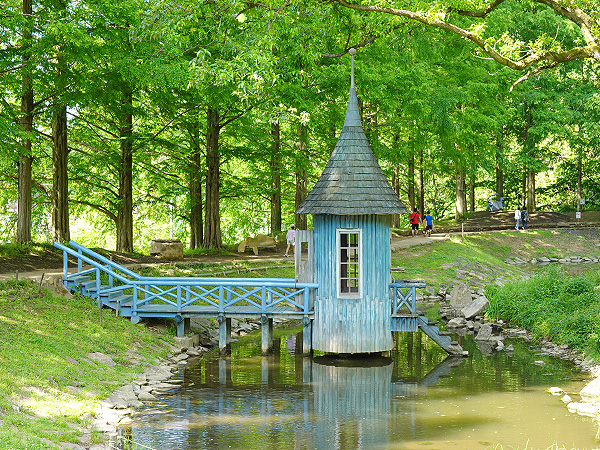 水浴び小屋