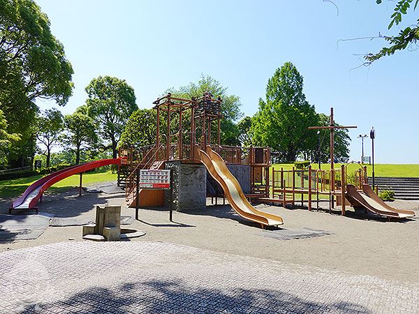 日吉が丘公園・複合遊具