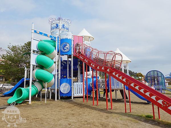 大型複合遊具