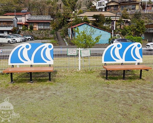 ベンチ