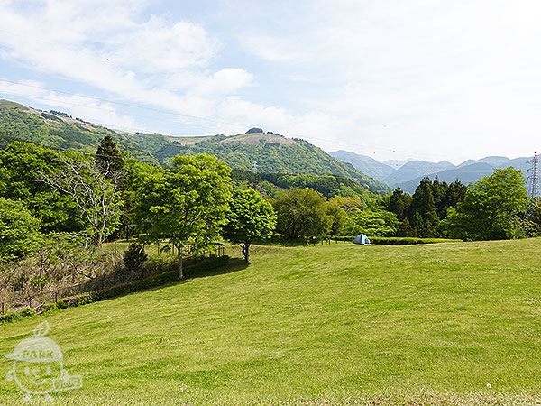 里の広場