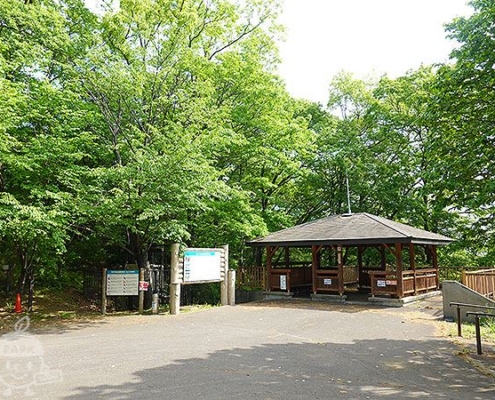 山頂広場