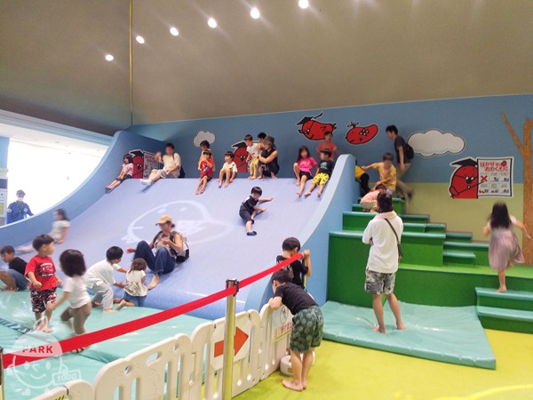 ジャンボ滑り台 ジャンボ滑り台