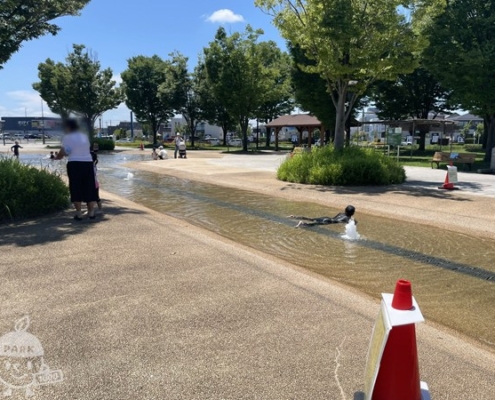 ジャブジャブ池 ジャブジャブ池