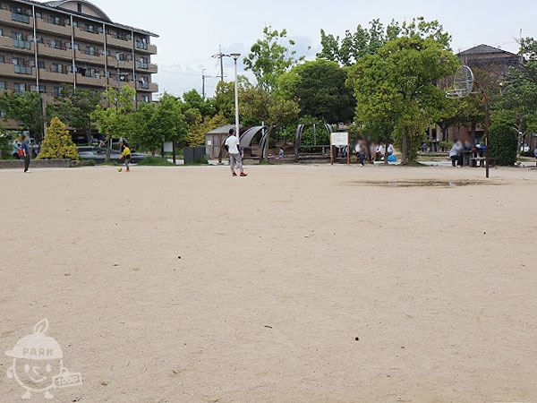 広場
